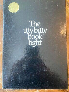 The Itty Bitty Book Light Zelco Industries Model 10013 Complete Set Vintage 1982